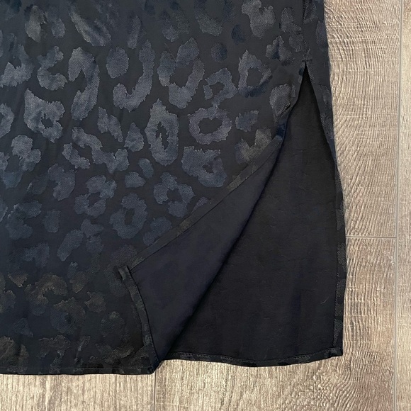 Express Black Leopard Dress size L - Picture 9 of 15